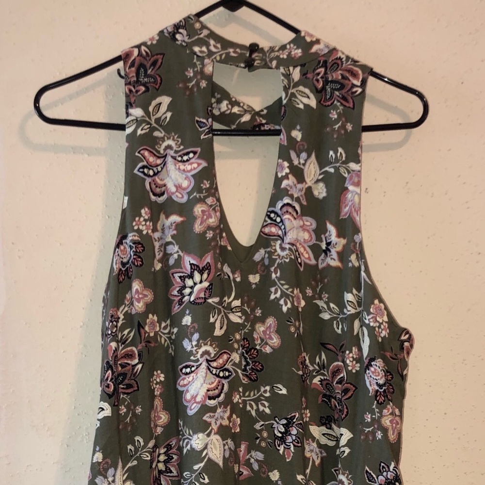 ⬇️ FRANCESCA Olive Floral Print Dress
